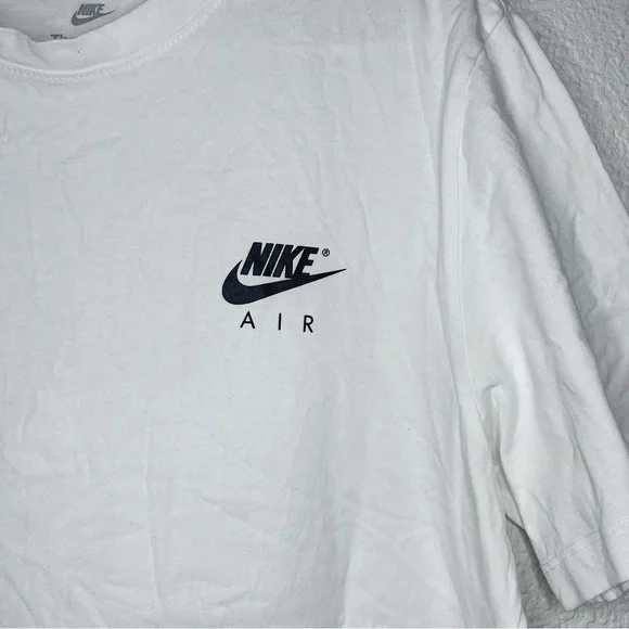 (Sold) Nike Sportswear Fear of Heights White Graphic Tee Mens Sneakerhead Crew - Picture 5 of 10